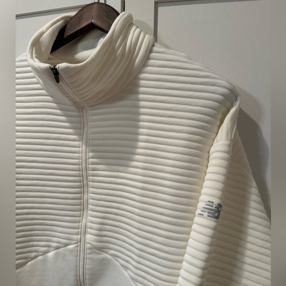 New Balance Sport Loft Full Zip Athletic Heat Jacket size Large - Picture 4 of 4